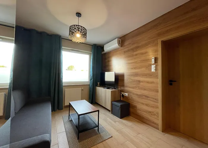 Superior Baltea 3 Rooms, 2 Bedrooms, 800m, Air Condition! Gdansk